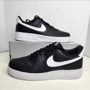 Nike Air Force 1 '07 Black/White Size 10.5 Men